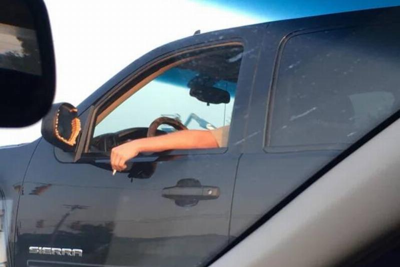 smoker-puts-butts-around-his-mirror-instead-of-littering-v0-6tkzbib7m2g11
