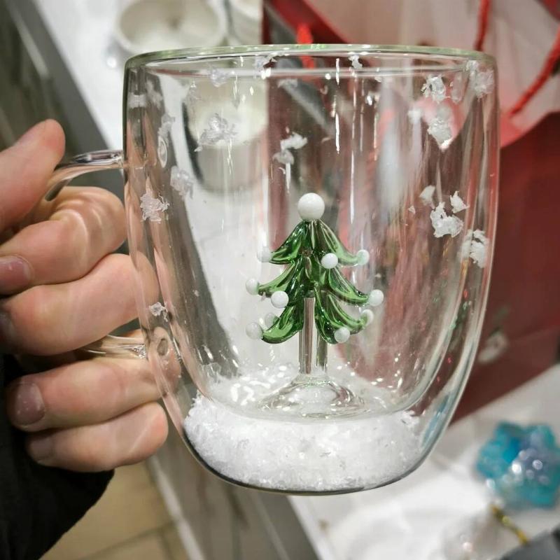 this-christmas-mug-v0-f2qcnh2qzy9g1