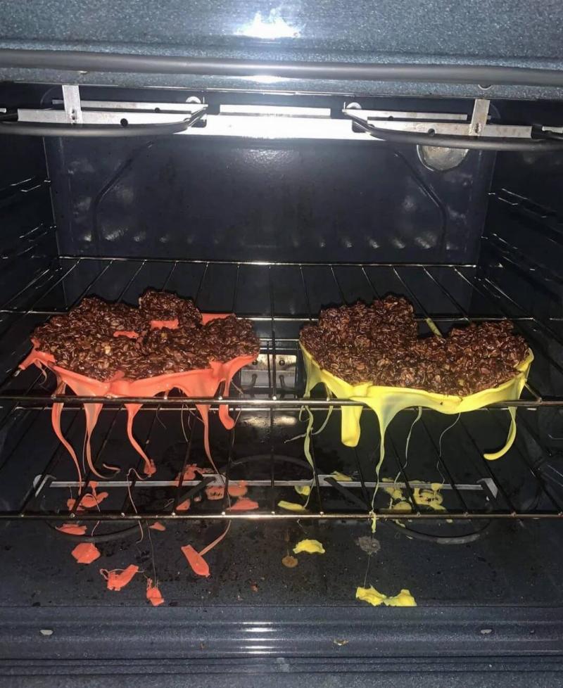 always-check-the-oven-before-preheating-v0-ptop6rwpzbzf1