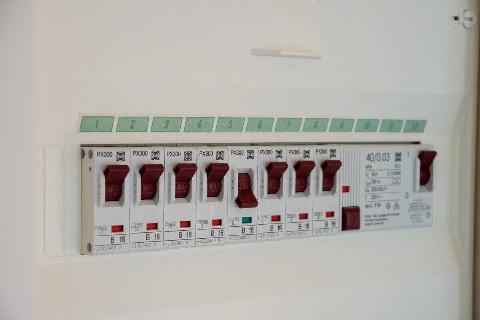 fuse-box-60483-58250