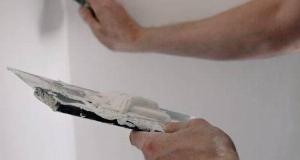 Joint Compound vs Spackle: What’s The Difference?