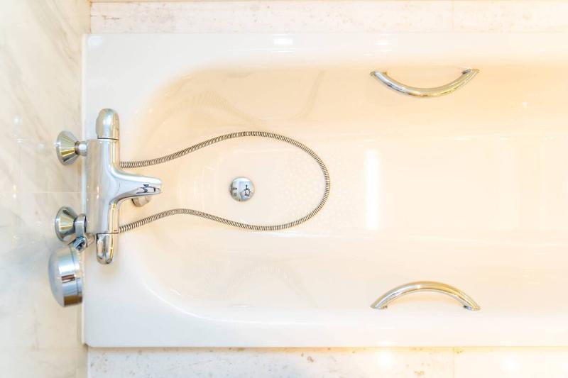 An empty bathtub.