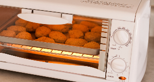 Microwave vs. Toaster Oven: Which should you buy?