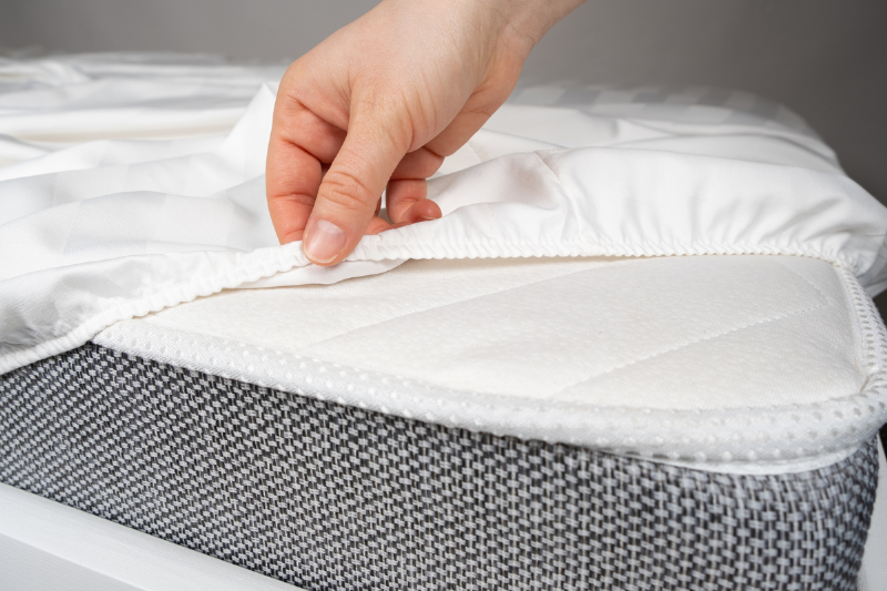 Fitted sheet on a mattress