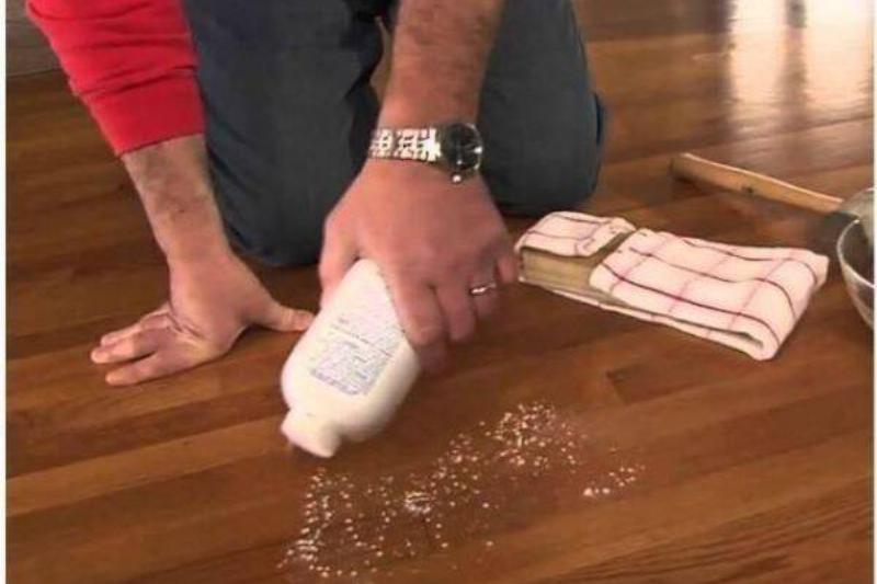 Baby powder on wood floor. 