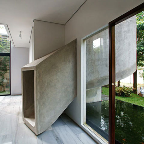 concrete-slide-house-01_rect540_large.jpg