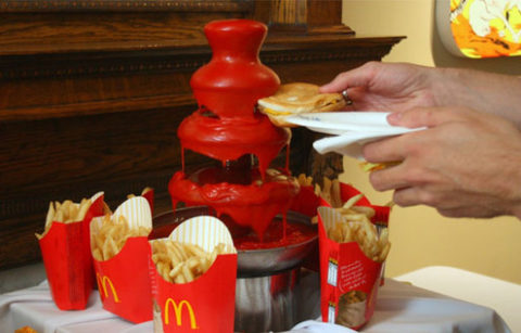 ketchup-fountain.jpg