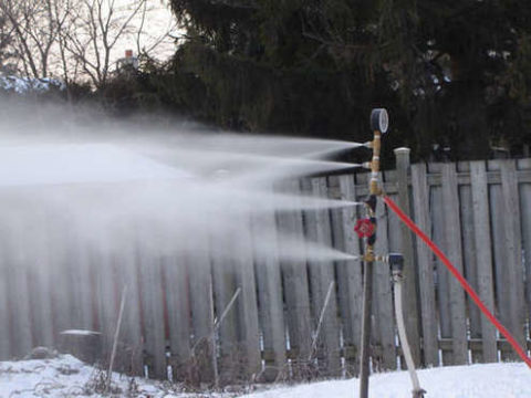 home-snowmaker-snowgun-internal-mix.jpg