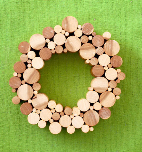 wood-dowel-wreath_web.jpg