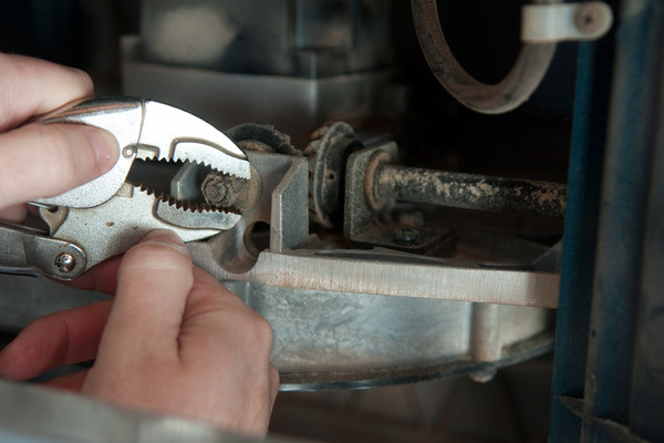 ManMade Essential Toolbox You Should Own Locking Pliers ManMadeDIY manmade-essential-toolbox-you-should-own-locking-pliers-manmadediy