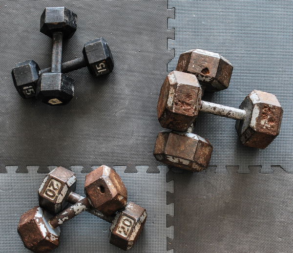 how to paint cast iron dumbbells