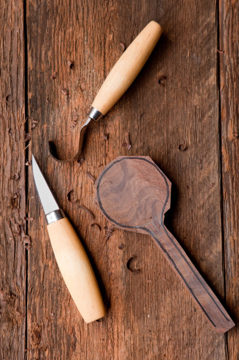 how-to-carve-wooden-spoons-tools-1original.jpg