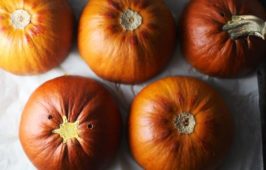 How to Make: Crazy Tasty Spiced Pumpkin Butter in Your Slow Cooker
