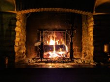 The Best Firewoods For Your Indoor Fireplace