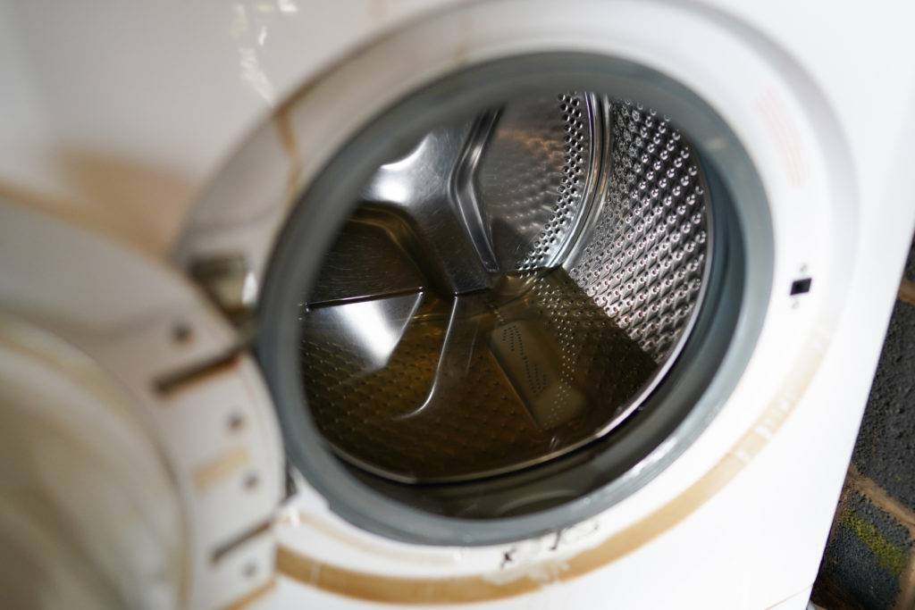 water in front-load washing machine