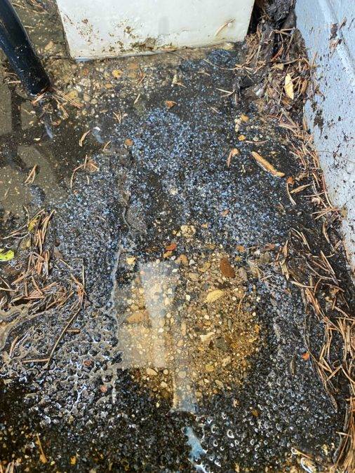 How To Clean Gutters Safely And Easily ManMadeDIY