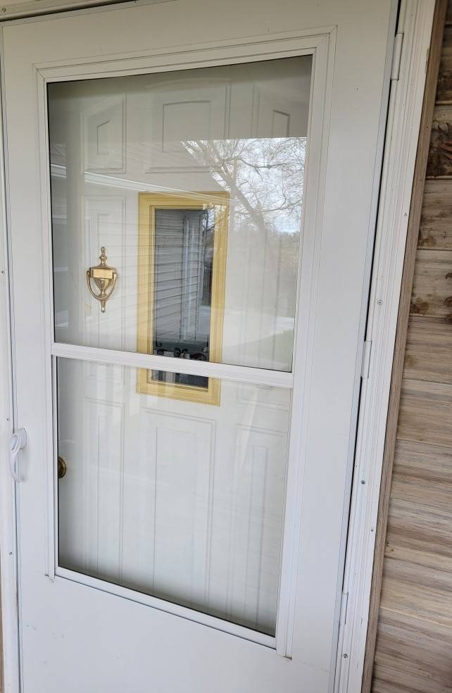 storm door