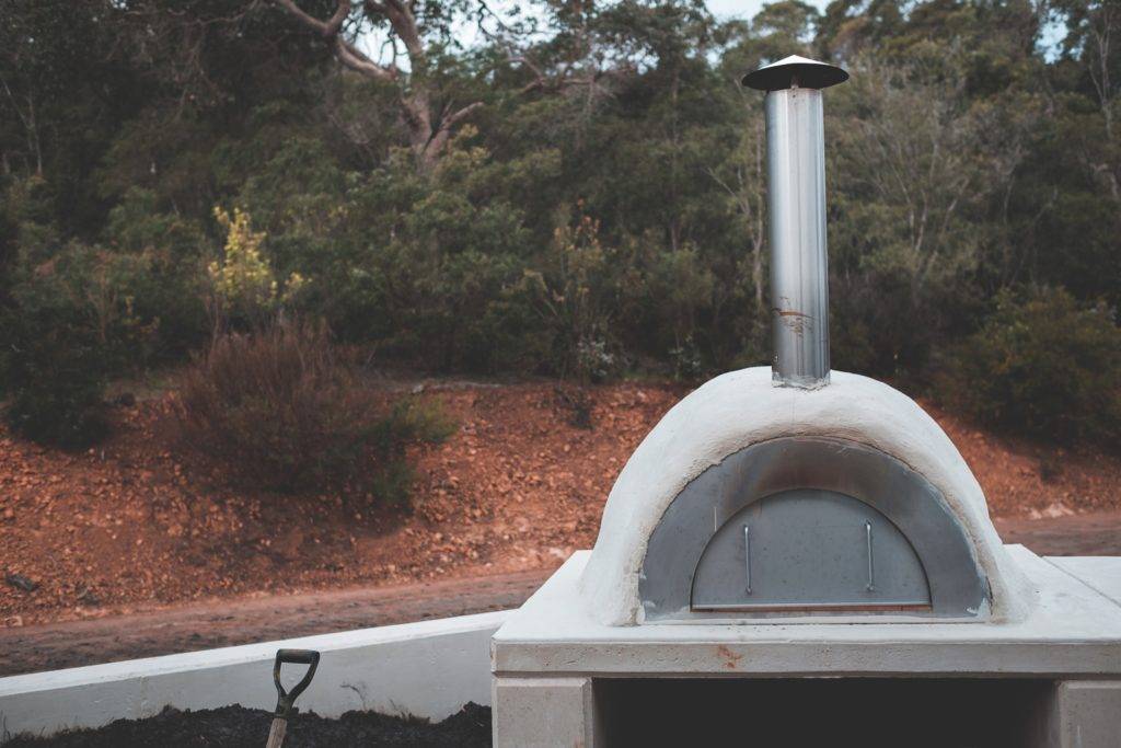 outdoor pizza oven