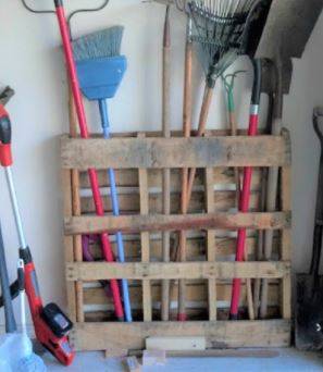 wood pallet garden tool rack