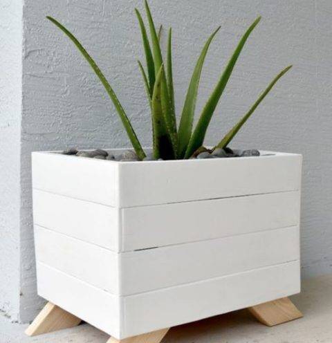 white pallet planter box