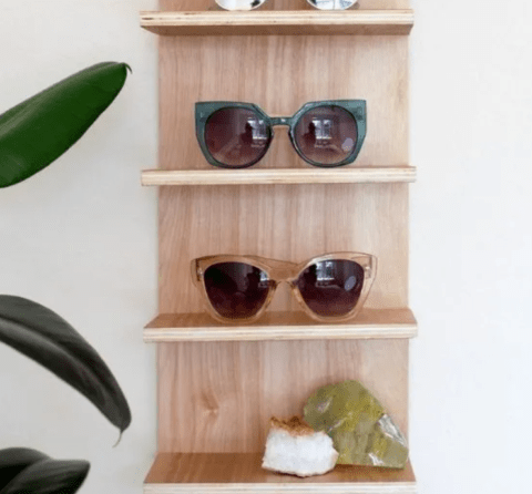 diy wood sunglass rack