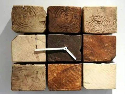 wood pallet clock