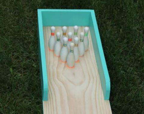 outdoor wood bowling set