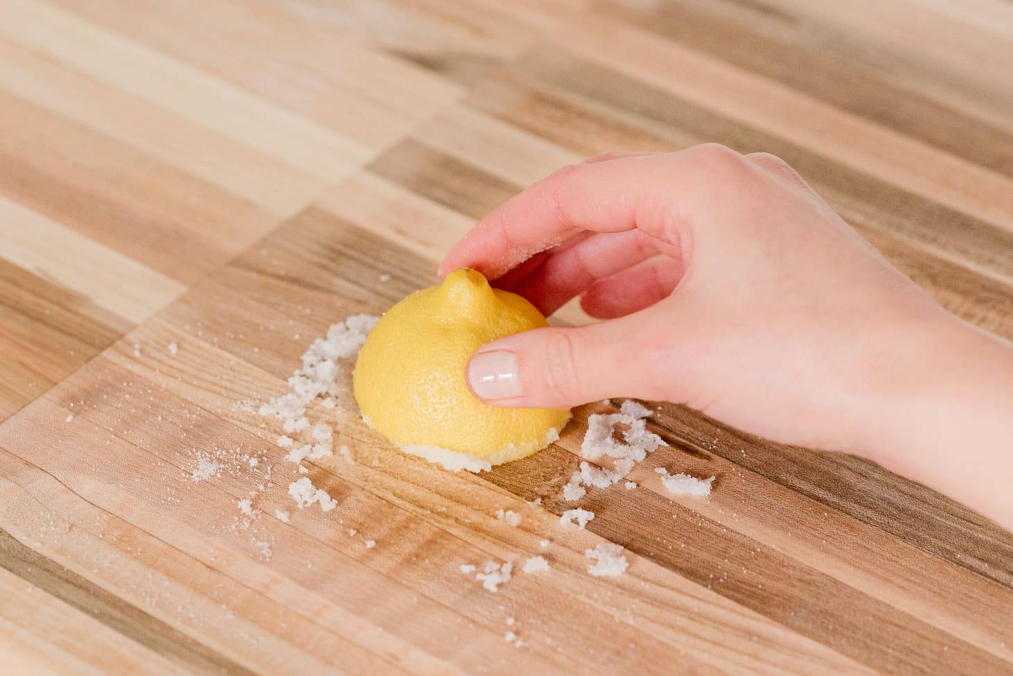 Butcher Block with Salt and Lemon scrub 