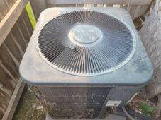 How to clean AC condenser