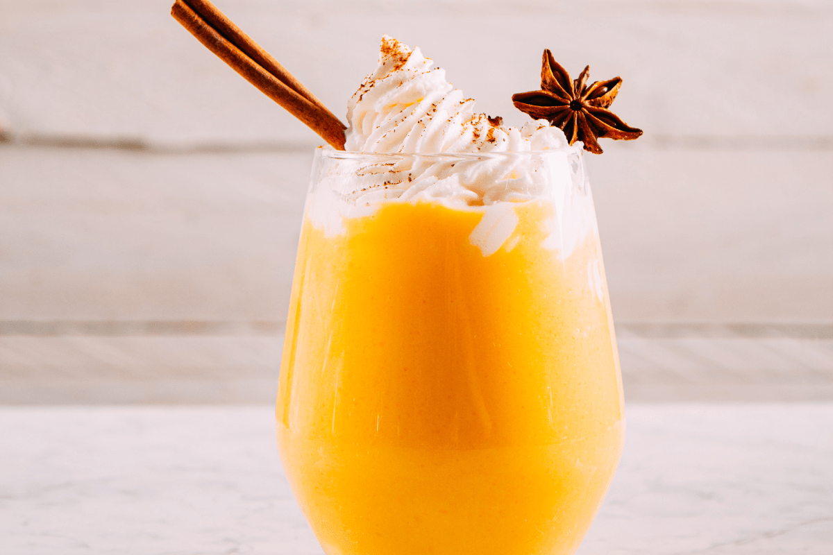 pumpkin spice latte white russian drink