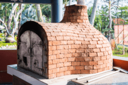 DIY Outdoor Pizza Oven: Transform Your Backyard into a Culinary Oasis