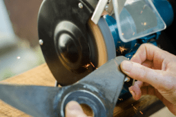 Step-by-Step Guide for How to Sharpen Lawn Mower Blades