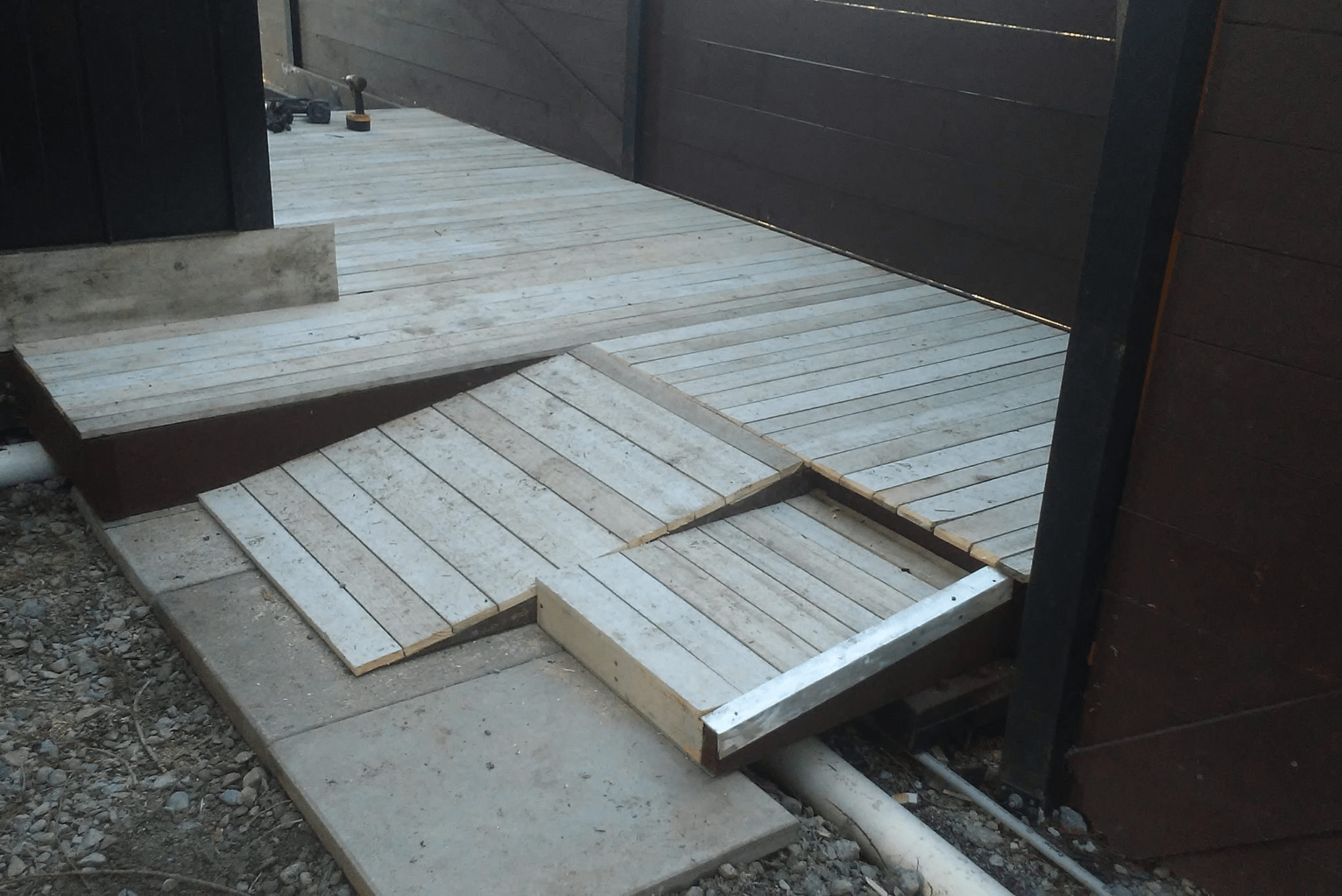 Easy to Follow Steps for How to Build a Wooden Ramp - ManMadeDIY