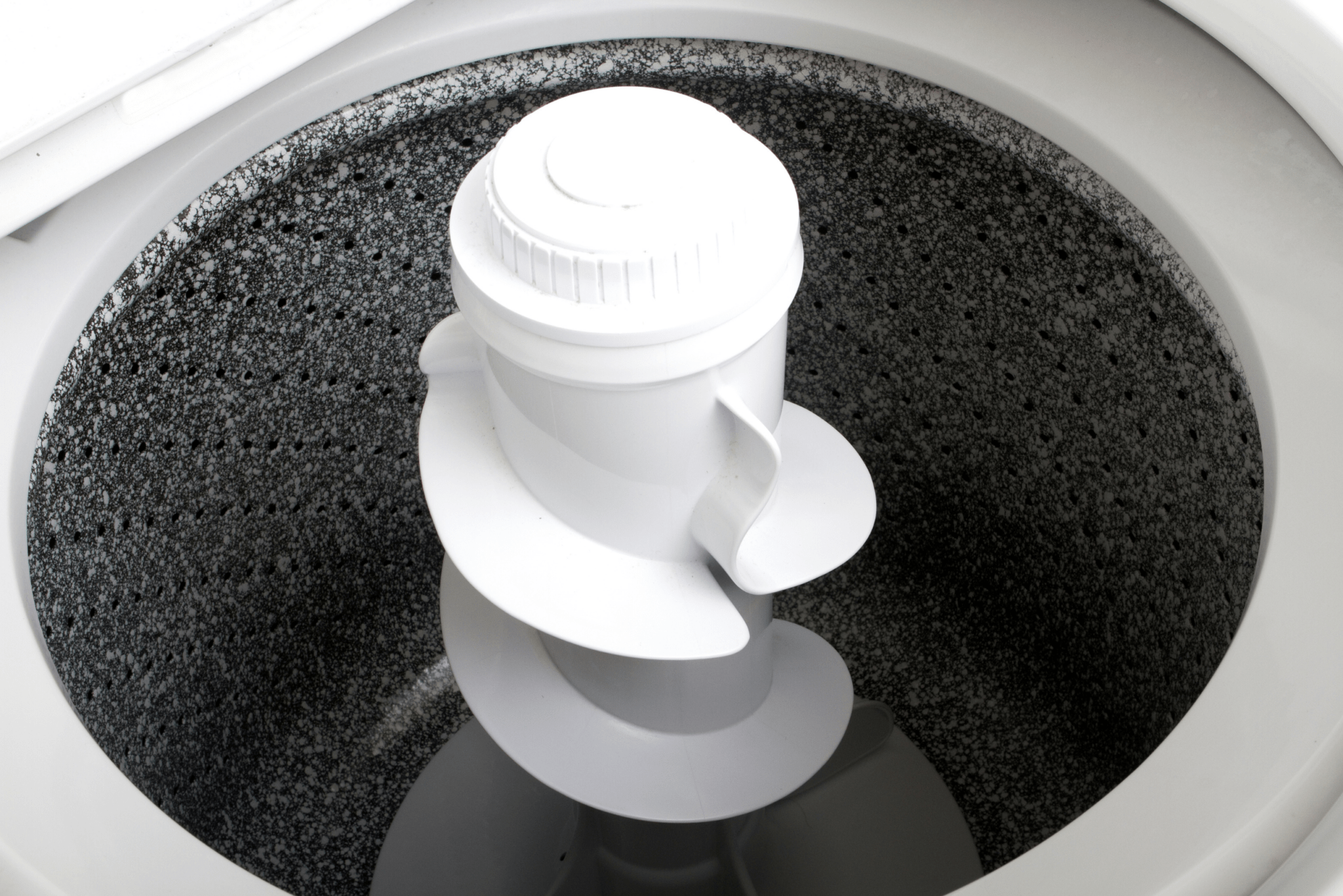 Smelly Washing Machine? A Dirty Agitator Could Be the Culprit - ManMadeDIY