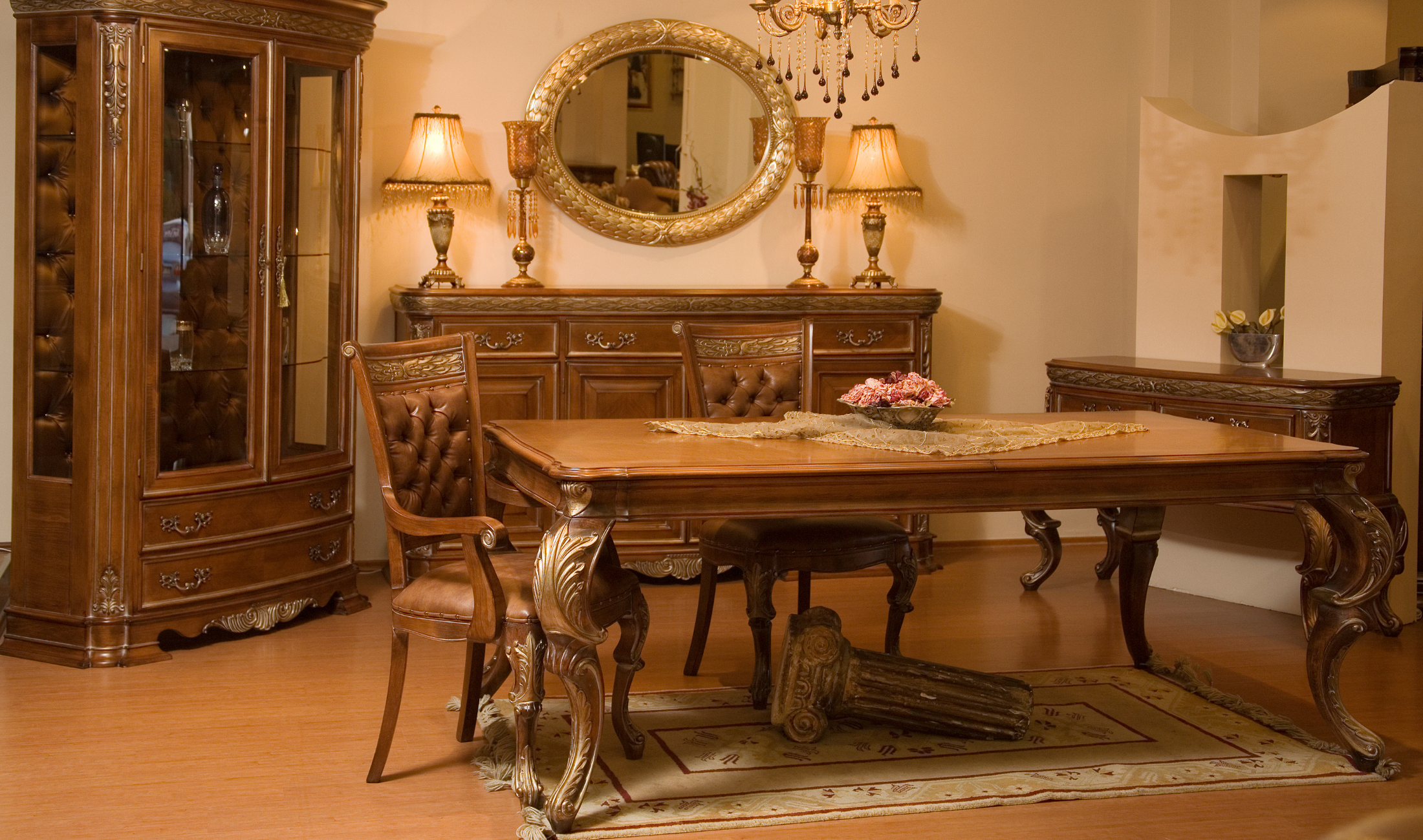 A living room full of antique furniture.