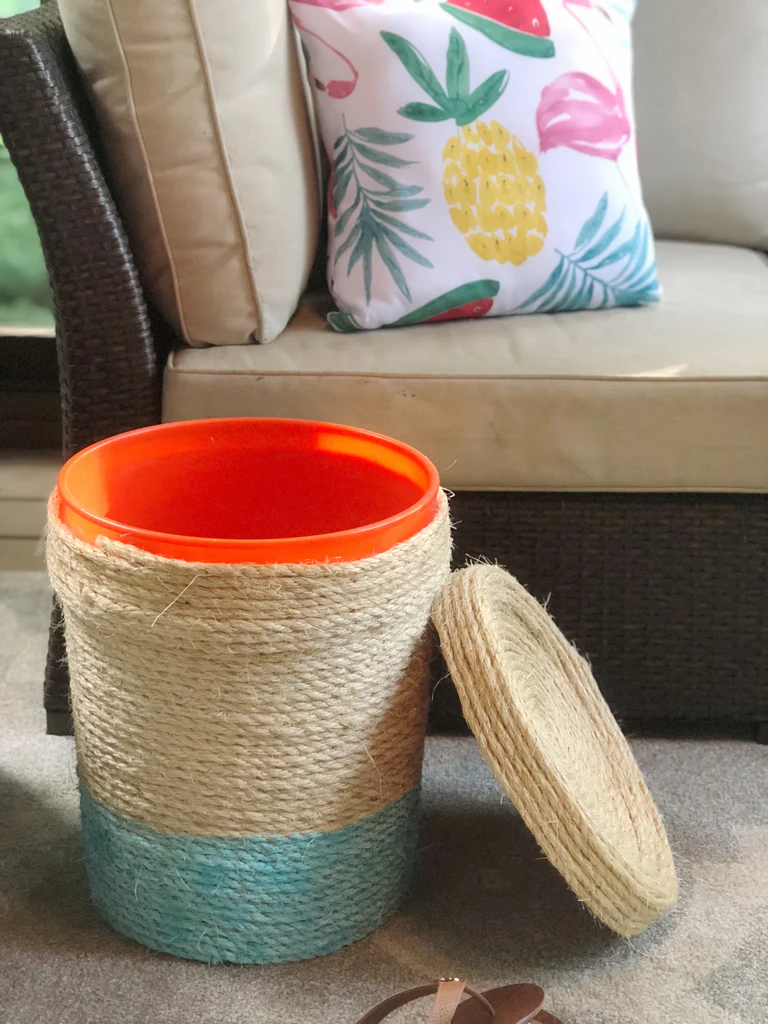 A 5gal bucket wrapped in twine.