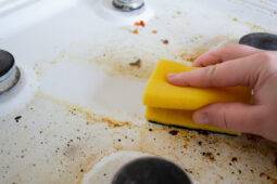 10 Daily Habits That Make Your Home Smell Bad